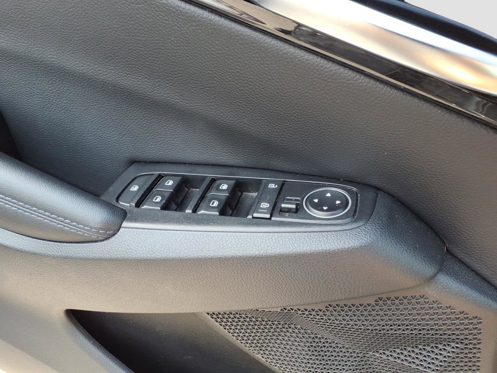 Used 2023 Kia Seltos S image 18