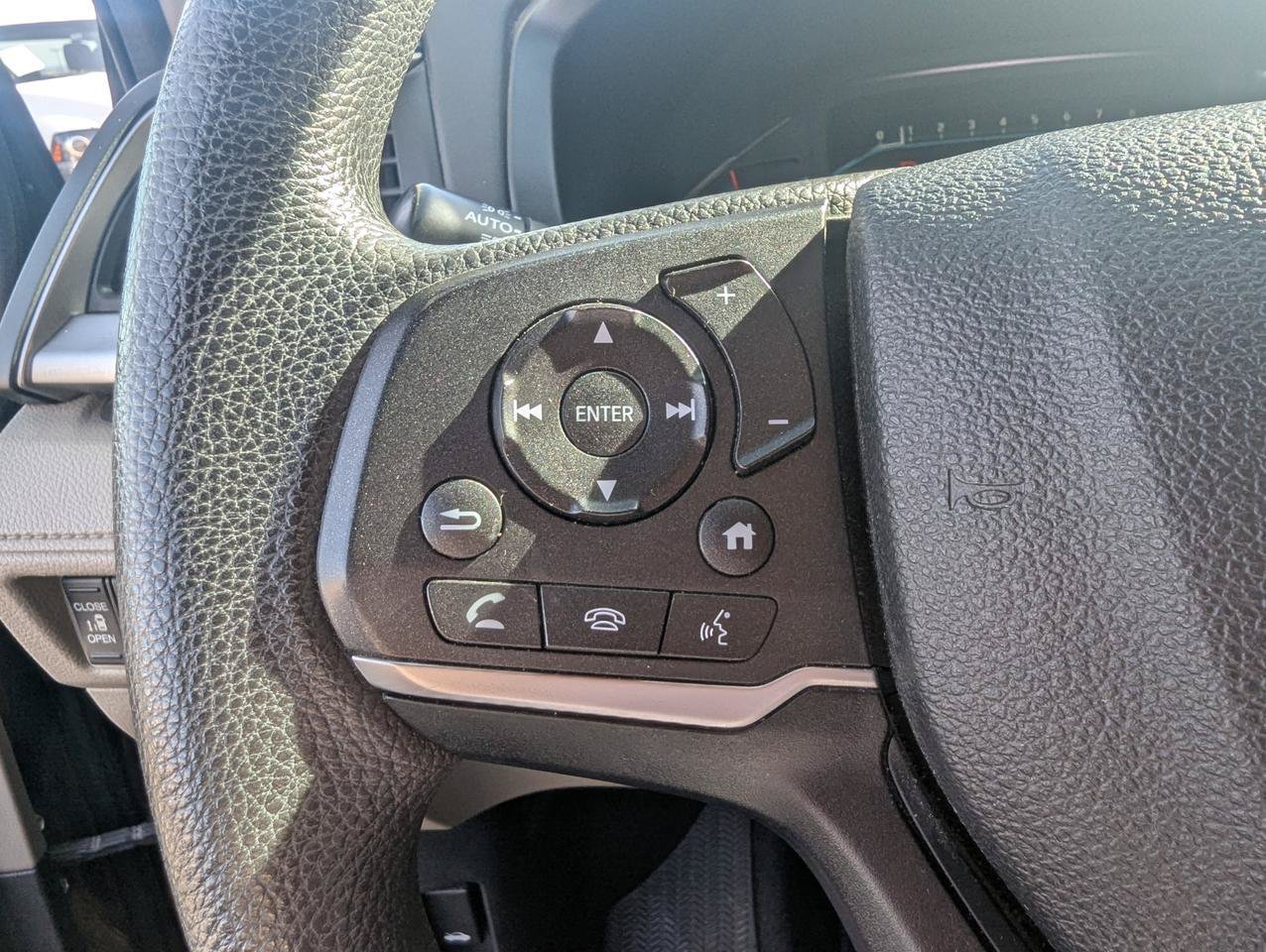 Used 2018 Honda Odyssey EX image 14