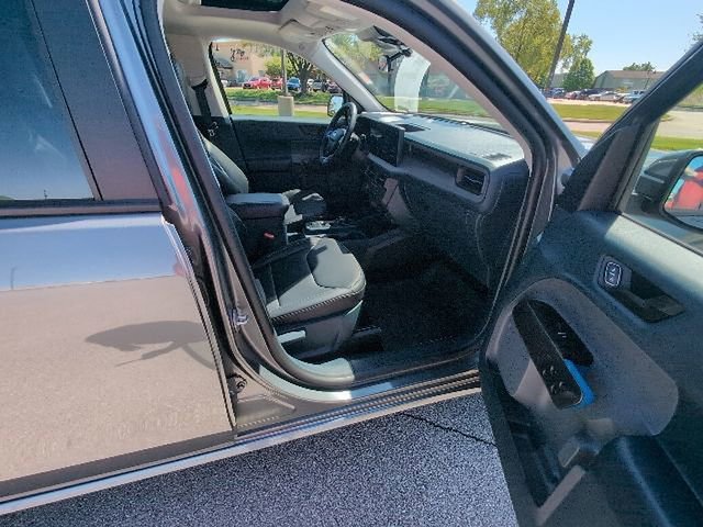 Used 2025 Ford Maverick Lobo AWD/4WD image 4
