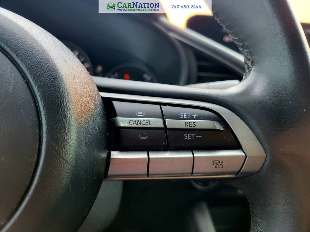 Used 2020 MAZDA MAZDA3 Hatchback image 24