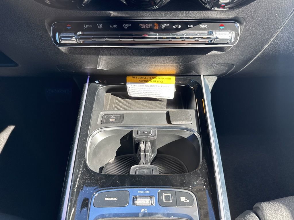 New 2026 Mercedes-Benz GLB 250 4MATIC image 24