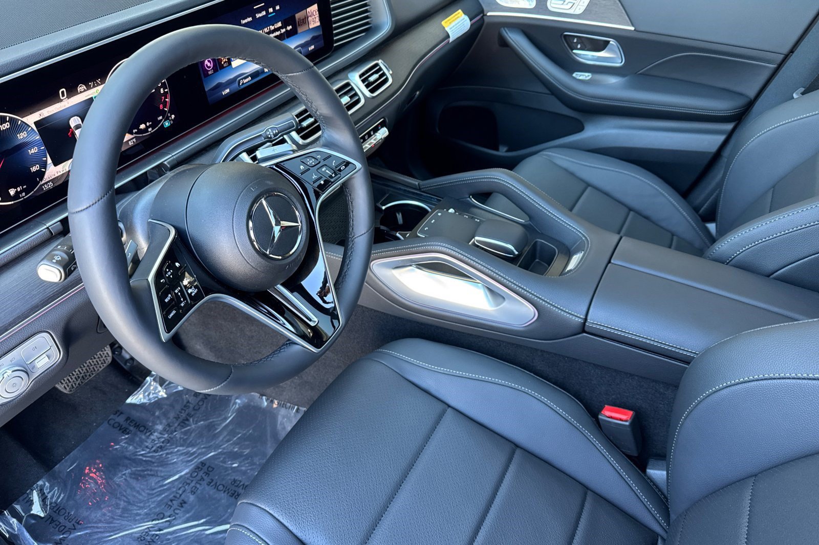 New 2026 Mercedes-Benz GLE 450e 4MATIC image 4