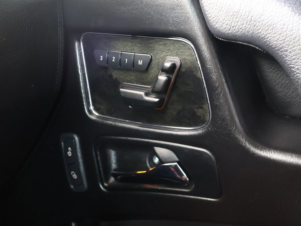 Used 2017 Mercedes-Benz G 550 image 36