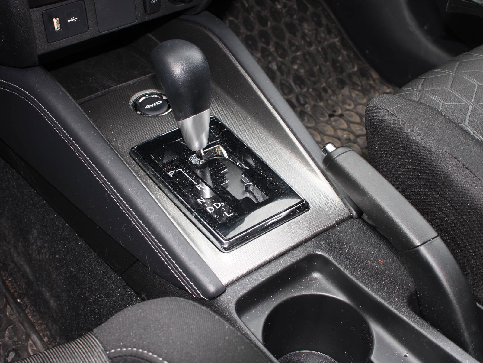 Used 2025 Mitsubishi Outlander Sport ES image 12