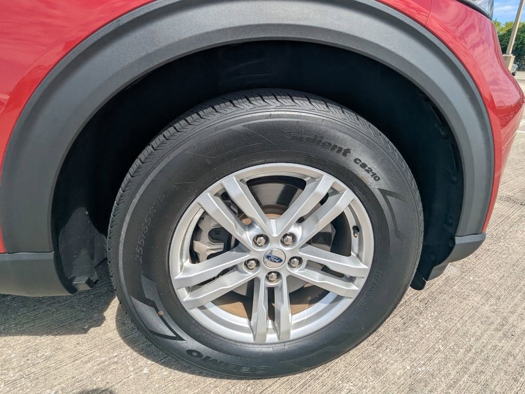 Used 2020 Ford Explorer XLT w/ Equipment Group 202A image 23