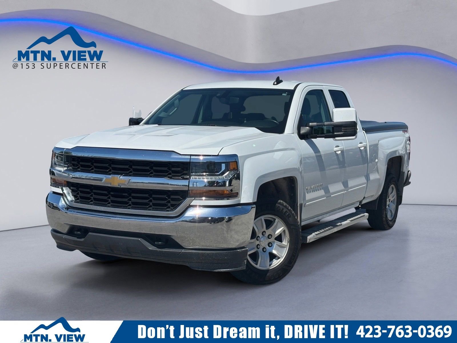 Used 2019 Chevrolet Silverado 1500 LT AWD/4WD image 1