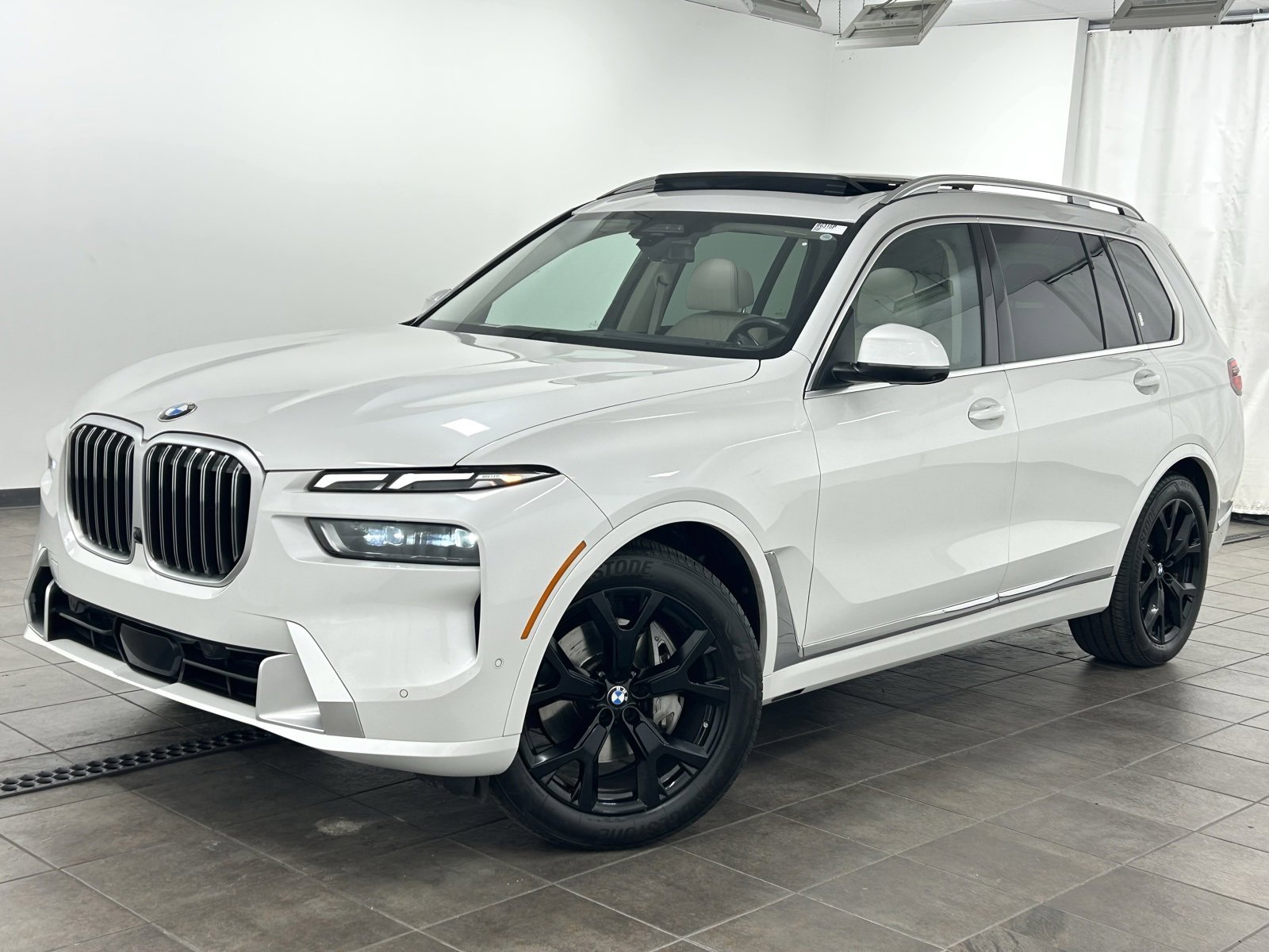 Used 2023 BMW X7 xDrive40i w/ Executive Package