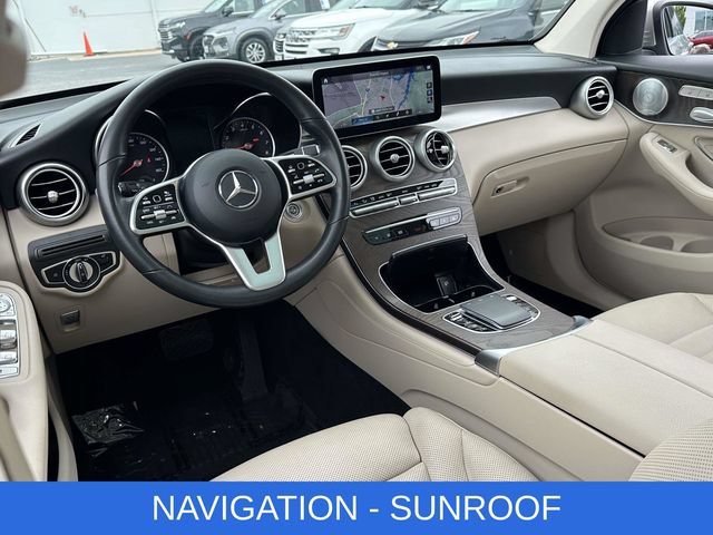 Used 2021 Mercedes-Benz GLC 300 4MATIC image 2