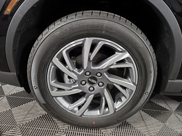 Used 2026 Lincoln Corsair Premiere FWD image 8