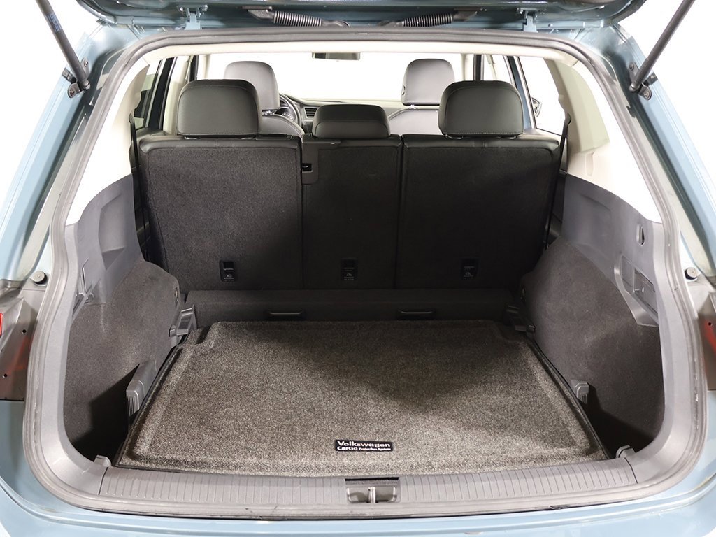Used 2019 Volkswagen Tiguan SE w/ Panoramic Sunroof Package image 20