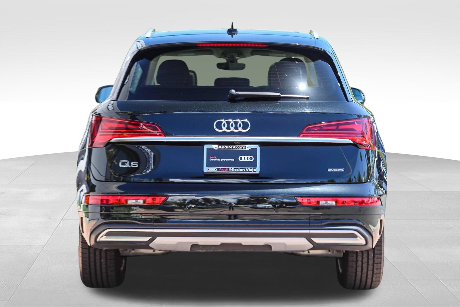 Certified 2023 Audi Q5 Premium w/ Convenience Package AWD/4WD image 7