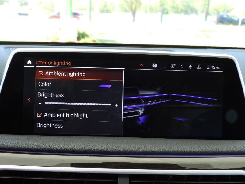 Used 2021 BMW 740i w/ Premium Package image 70