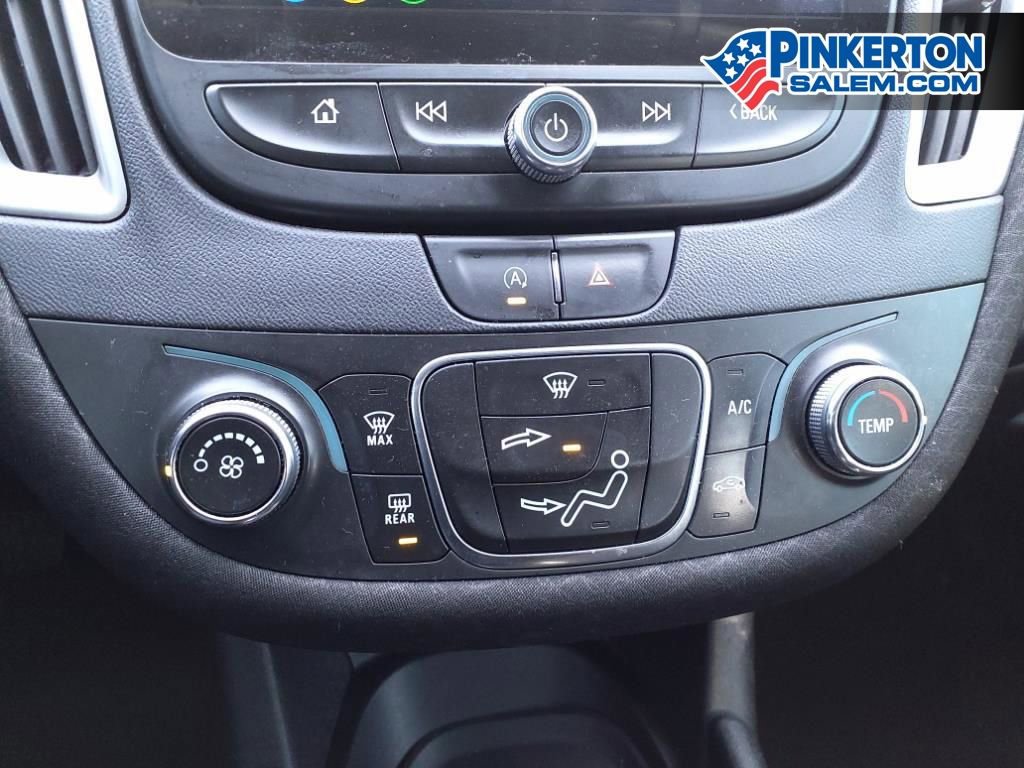 Used 2022 Chevrolet Malibu LS image 25