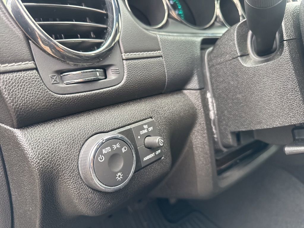 Used 2016 Buick Enclave Leather w/ Trailering Package image 16