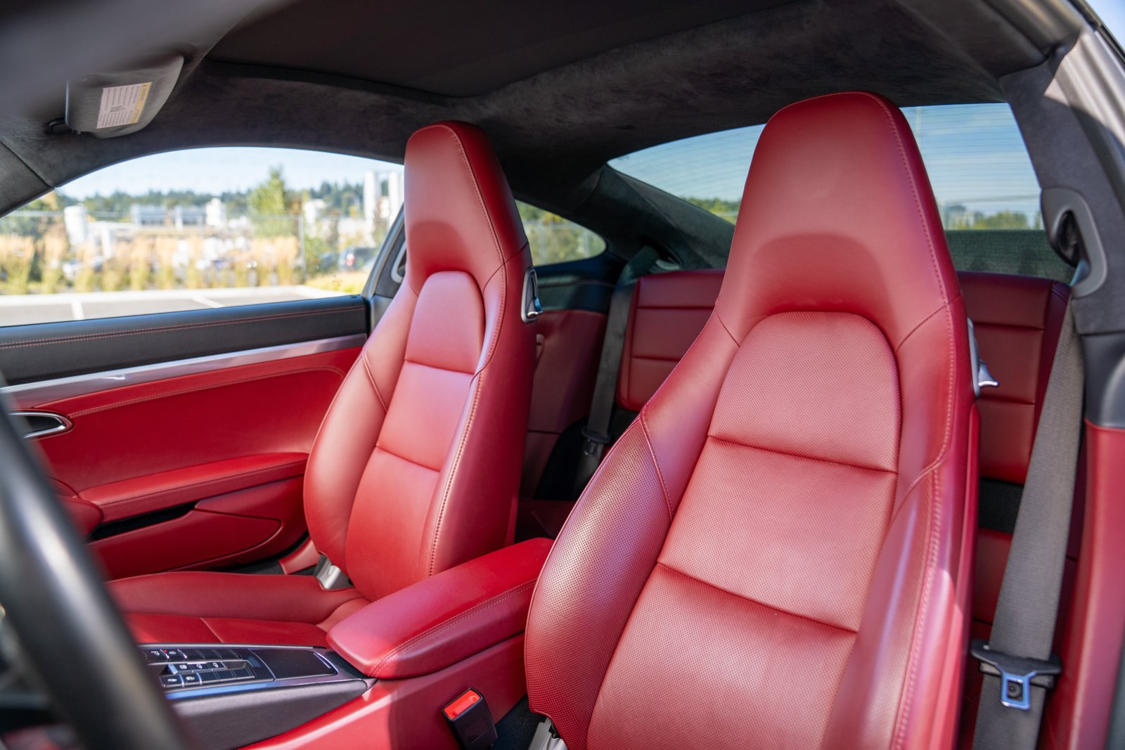 Certified 2018 Porsche 911 Carrera S RWD image 5