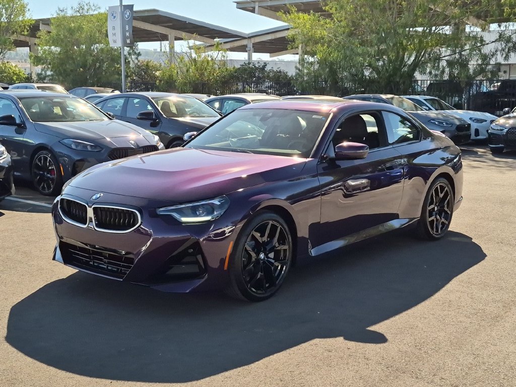 New 2026 BMW 230i Coupe RWD image 2