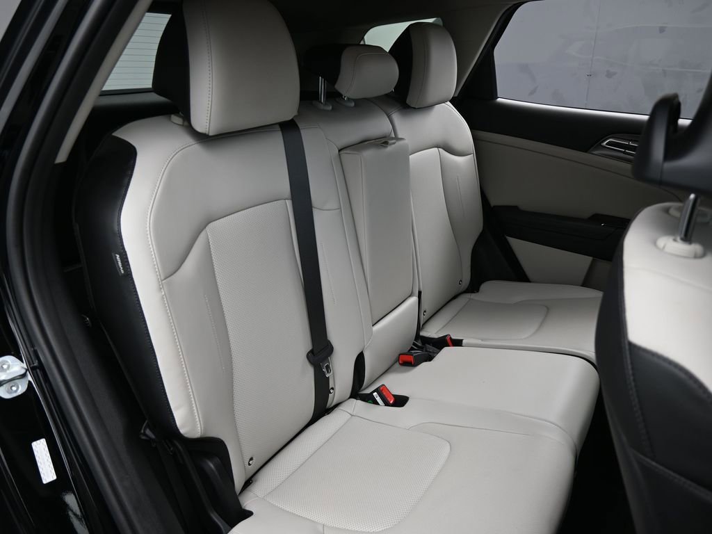 Used 2024 Kia Sportage EX image 46