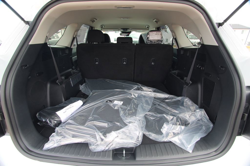 New 2026 Kia Sorento LX image 13