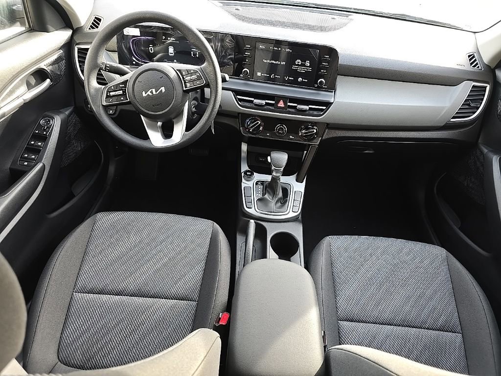 New 2026 Kia Seltos LX image 12