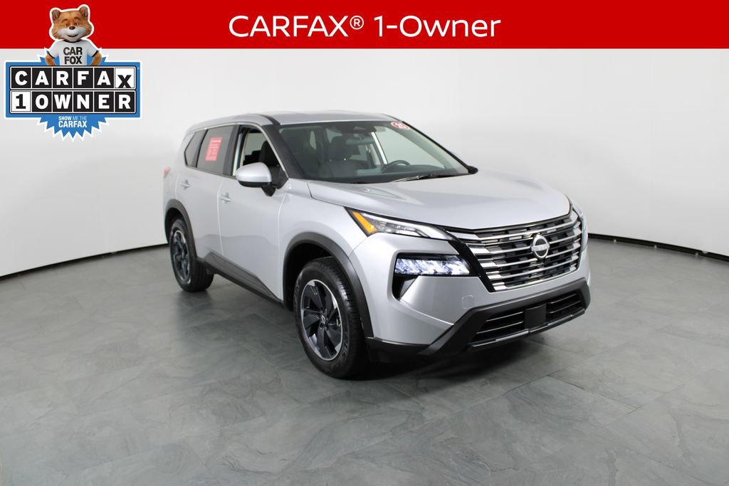 Certified 2025 Nissan Rogue SV image 5