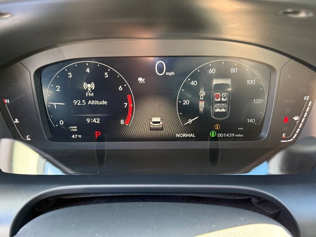 Certified 2025 Acura ADX AWD image 23