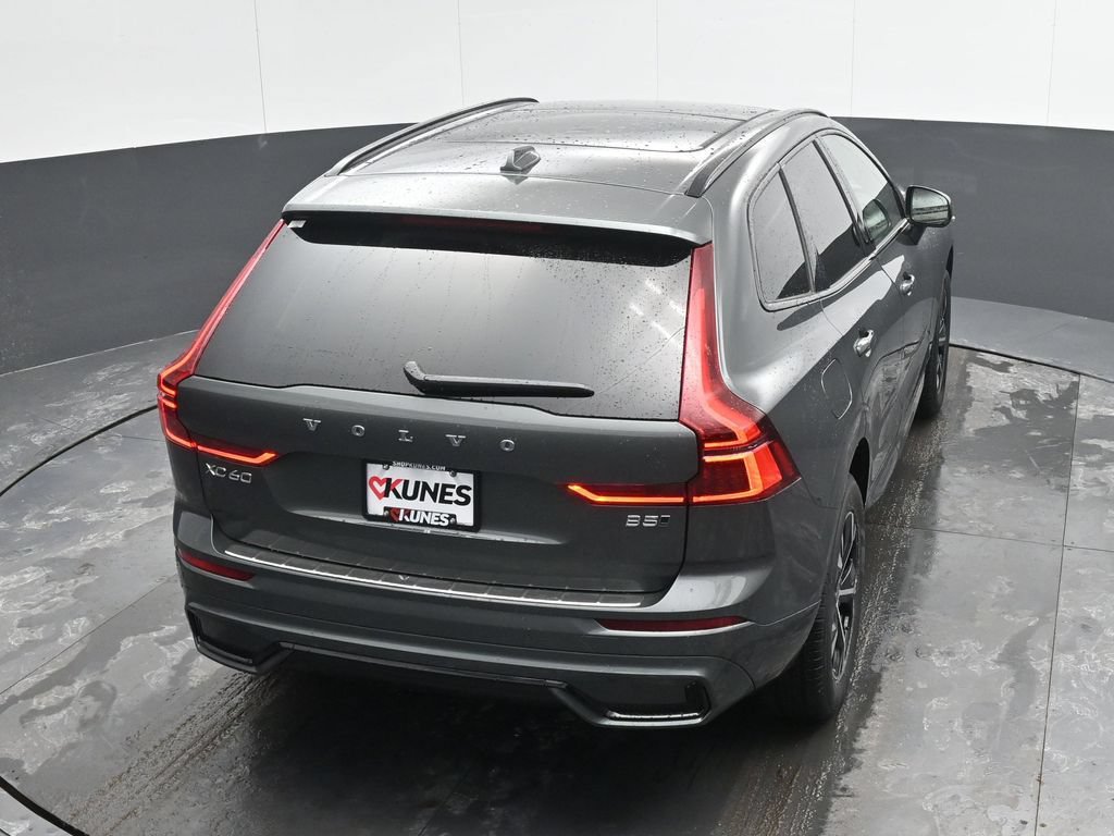 New 2026 Volvo XC60 B5 Core w/ Protection Package Premier AWD/4WD image 30