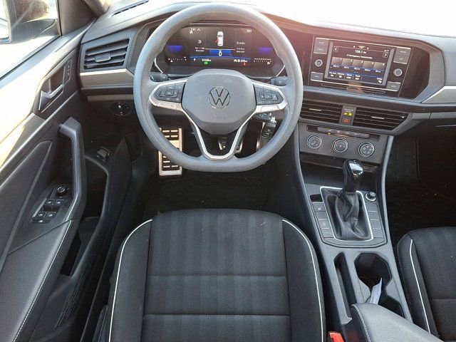Certified 2023 Volkswagen Jetta Sport image 14