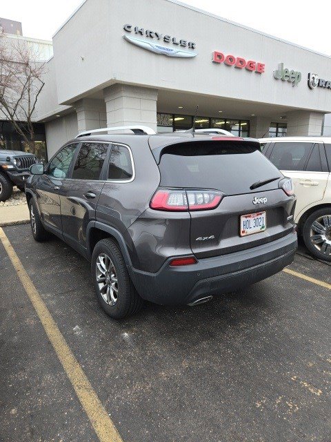 Used 2019 Jeep Cherokee Latitude Plus w/ Comfort/Convenience Group image 3