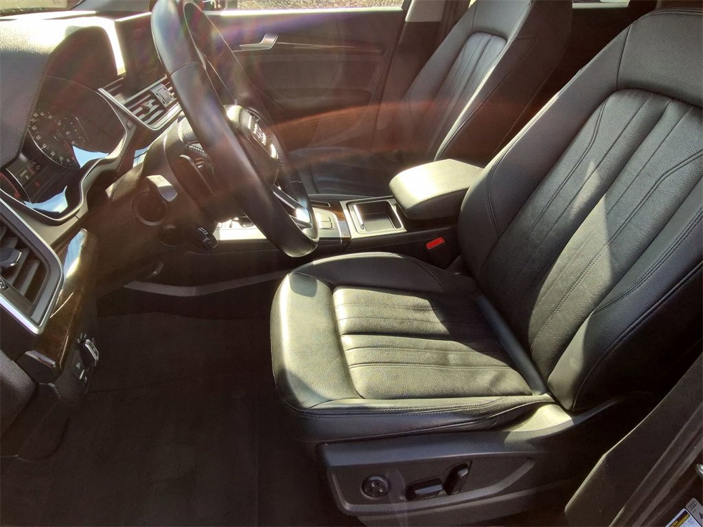 Used 2019 Audi Q5 2.0T Premium image 18