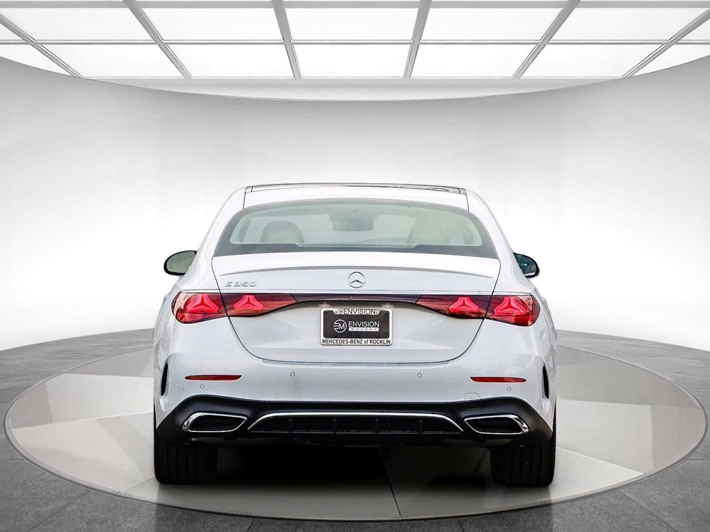 New 2026 Mercedes-Benz E 350 Sedan image 4