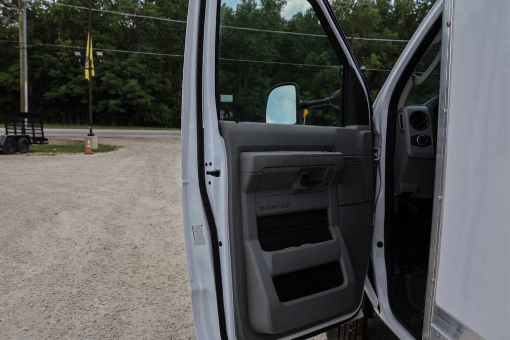 New 2026 Ford E-350 and Econoline 350 Super Duty w/ Ambulance Prep Package RWD image 22