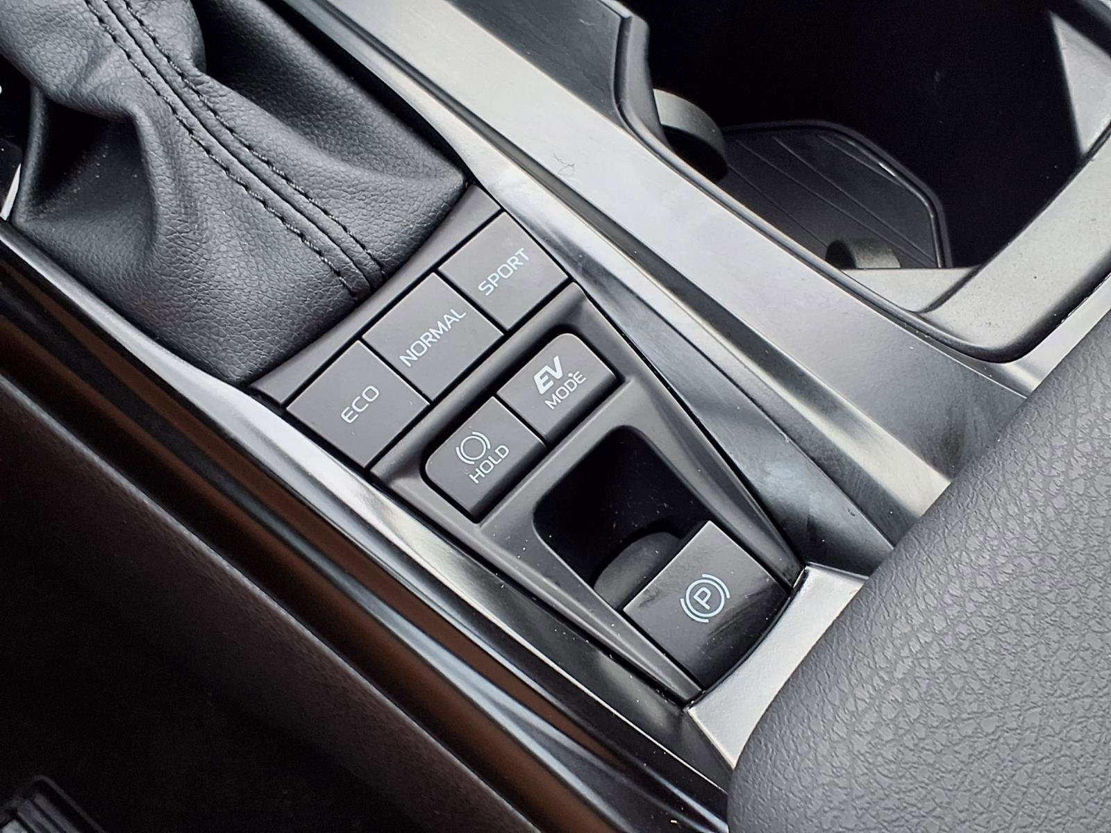 Used 2026 Toyota Camry LE w/ Convenience Package image 19