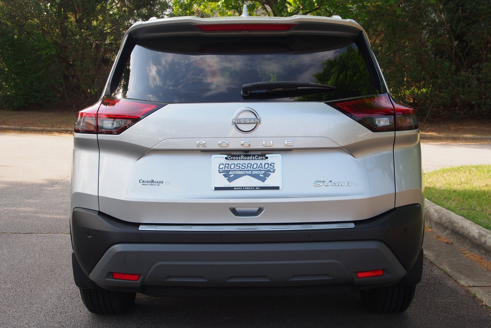 Used 2023 Nissan Rogue SV w/ SV Premium B Package AWD/4WD image 6