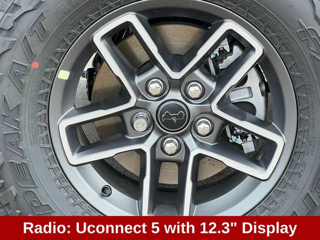 New 2026 Jeep Gladiator Mojave w/ Safety Group AWD/4WD image 9