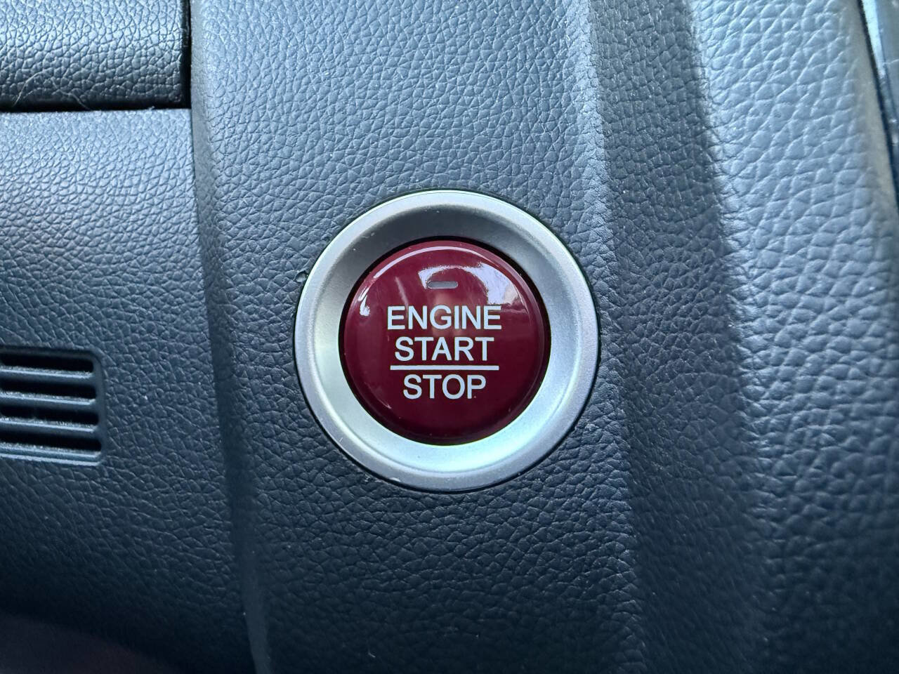 Used 2015 Honda Fit EX image 26