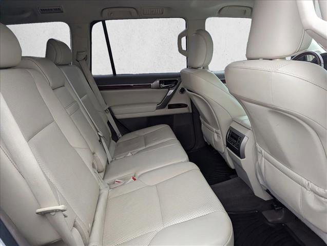 Used 2013 Lexus GX 460 Premium image 19
