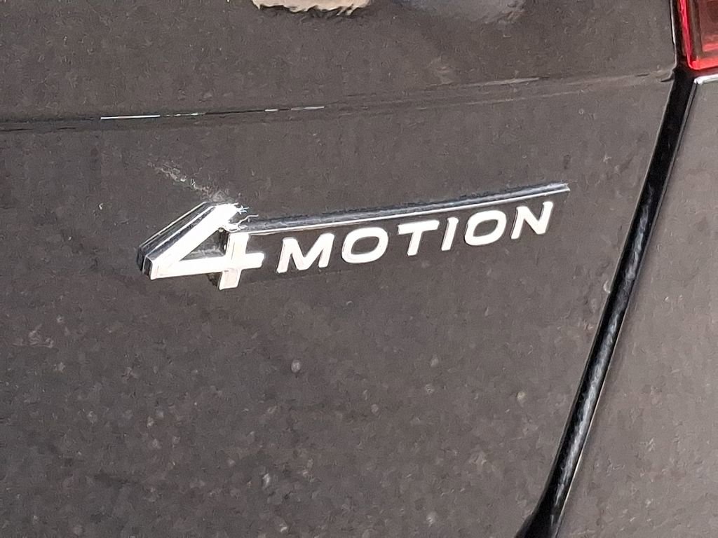 Used 2022 Volkswagen Tiguan SEL R-Line AWD/4WD image 28