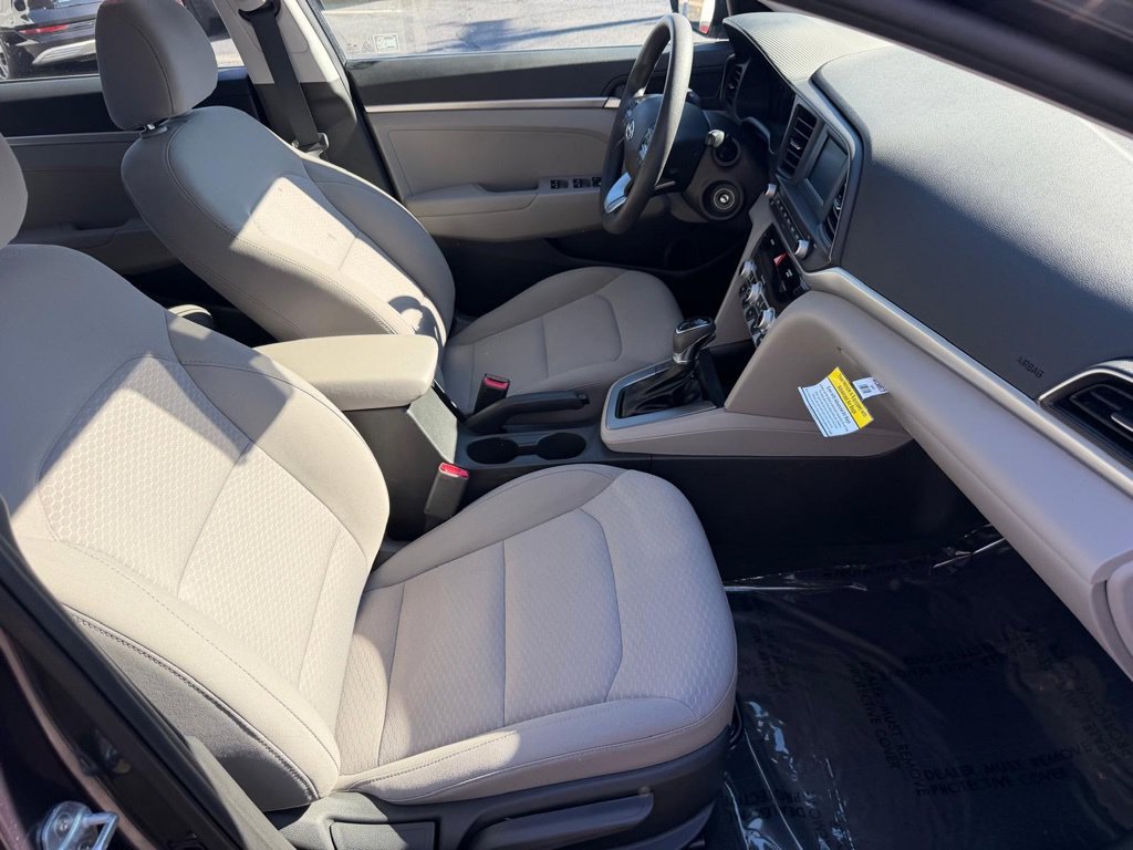 Used 2020 Hyundai Elantra SE FWD image 30