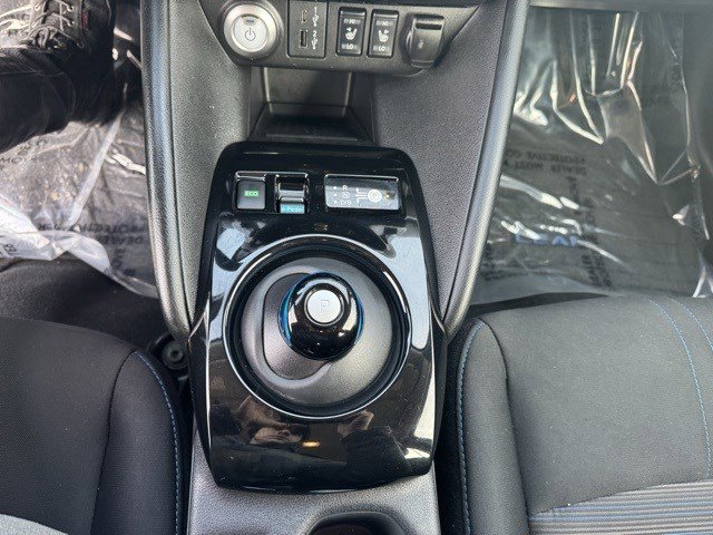 Used 2020 Nissan Leaf SV w/ SV Technology Package image 20