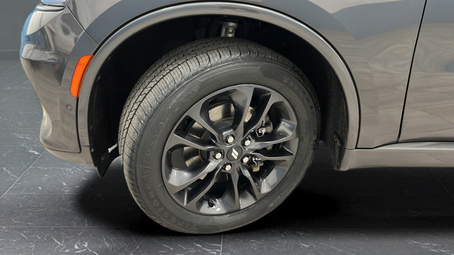 Used 2025 Dodge Durango GT AWD/4WD image 39