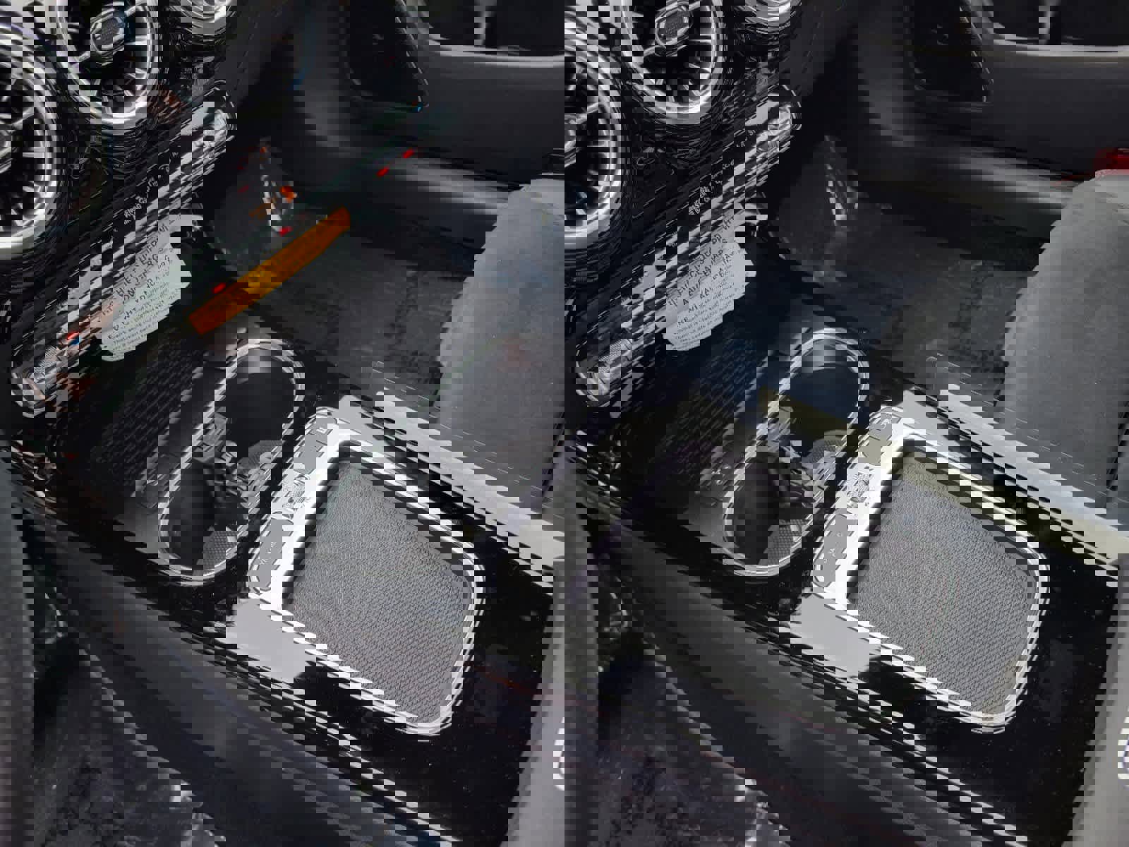 New 2025 Mercedes-Benz CLA 35 AMG 4MATIC image 16