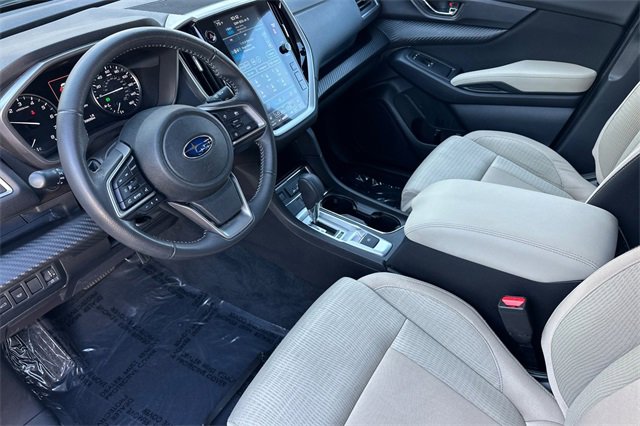 Used 2023 Subaru Ascent Premium w/ Convenience Package image 10