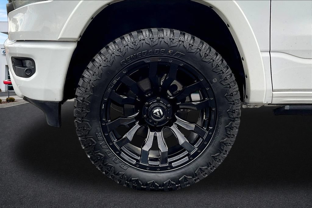 Used 2021 RAM 1500 Laramie w/ Sport Appearance Package AWD/4WD image 34