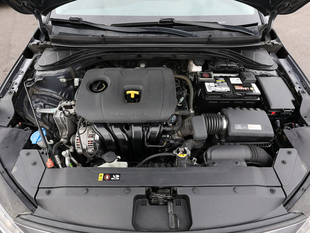 Used 2019 Hyundai Elantra SE FWD image 19