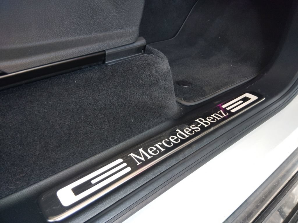 Used 2025 Mercedes-Benz G 550 image 16
