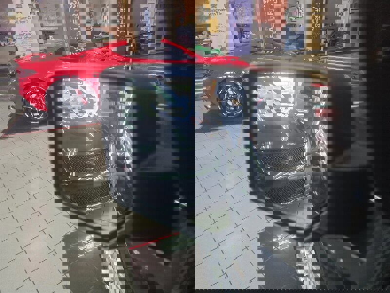 Used 2011 Dodge Nitro Heat image 27