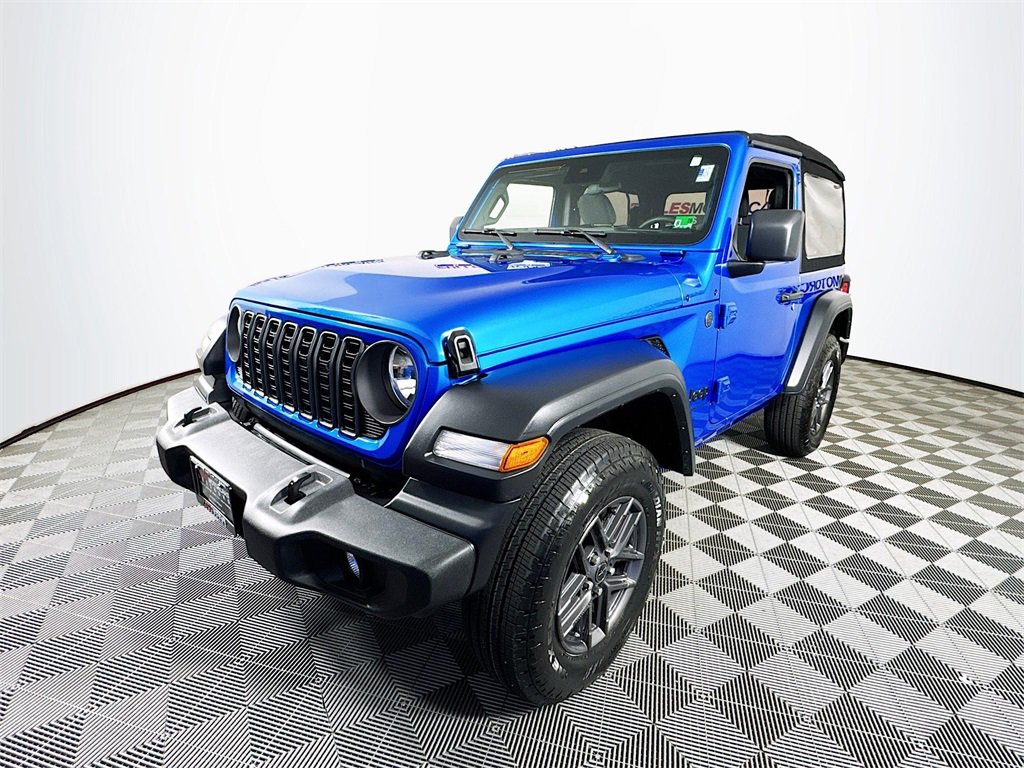 Used 2024 Jeep Wrangler Sport S image 3