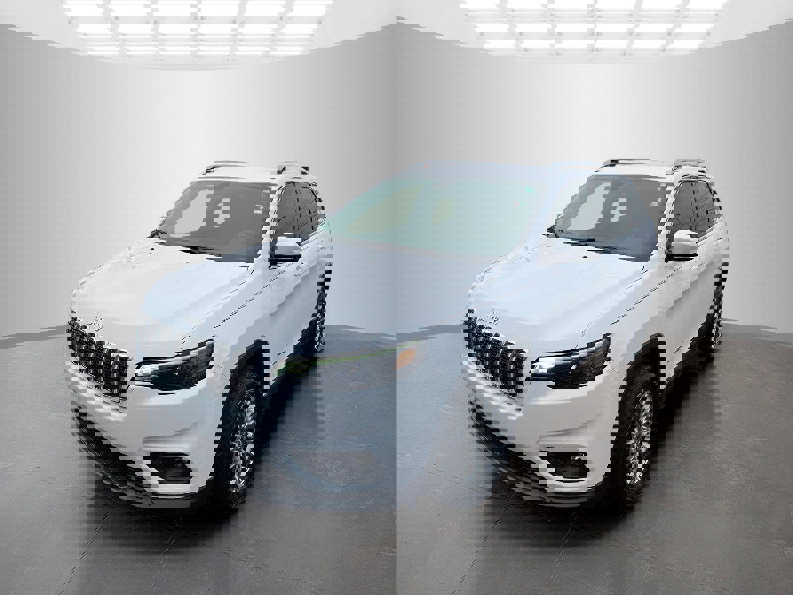 Used 2020 Jeep Cherokee Latitude Plus image 8