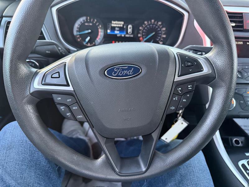 Used 2014 Ford Fusion SE image 27