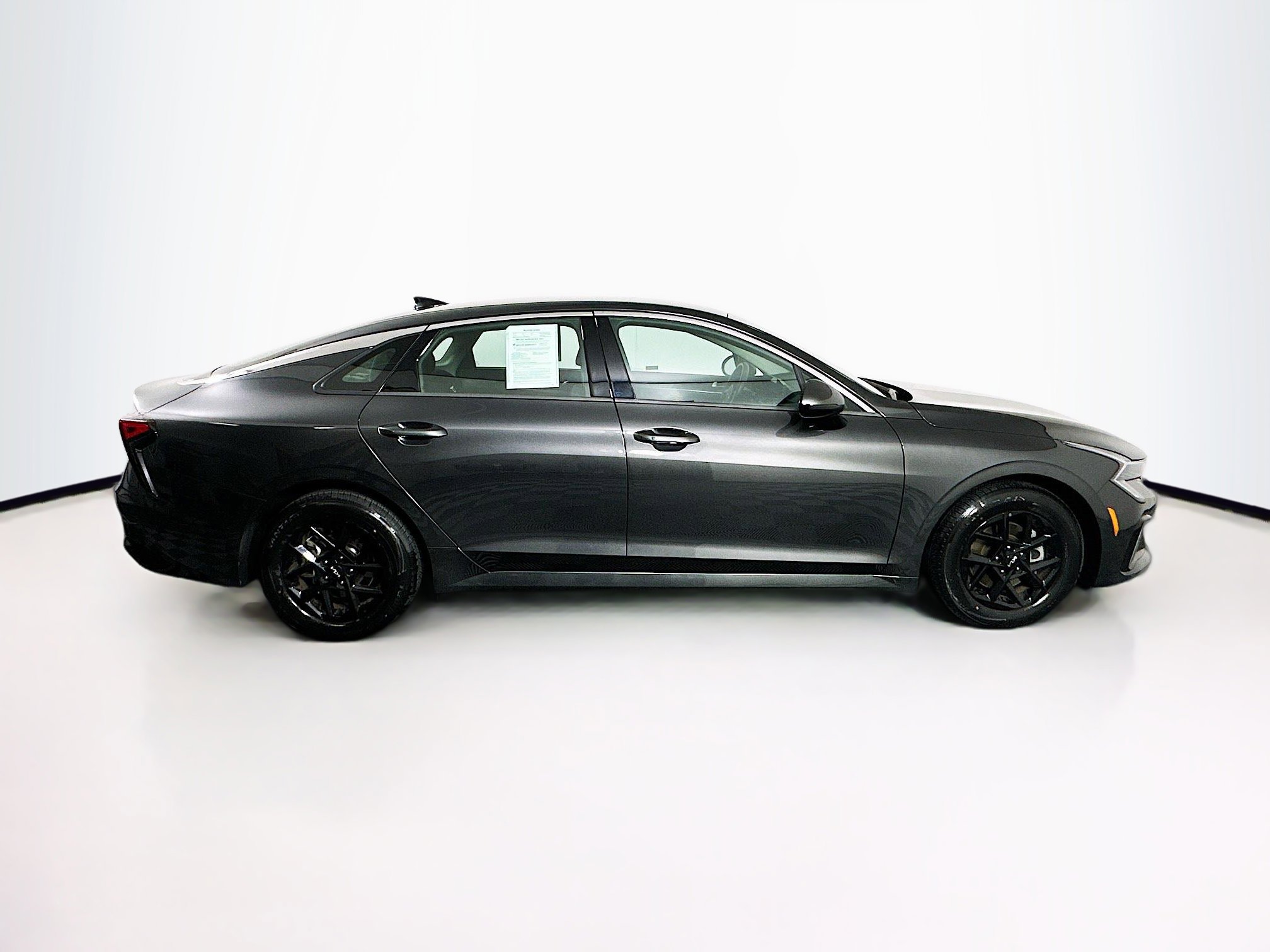 Used 2025 Kia K5 LXS FWD image 10